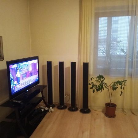 Апартаменты Бастионная 1/36 Киев Экстерьер фото